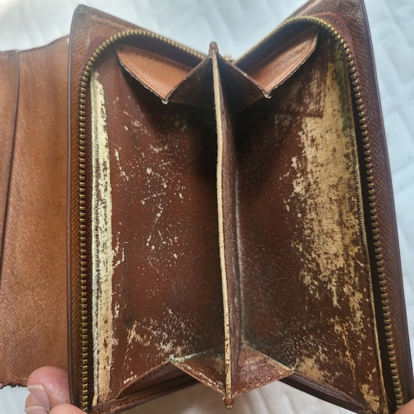 LOUIS VUITTON Monogram Porte Monnaie Billets Tresor Wallet - Picture 8 of 13